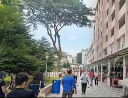 Bedok Town Centre (D16), Shop House #553299771